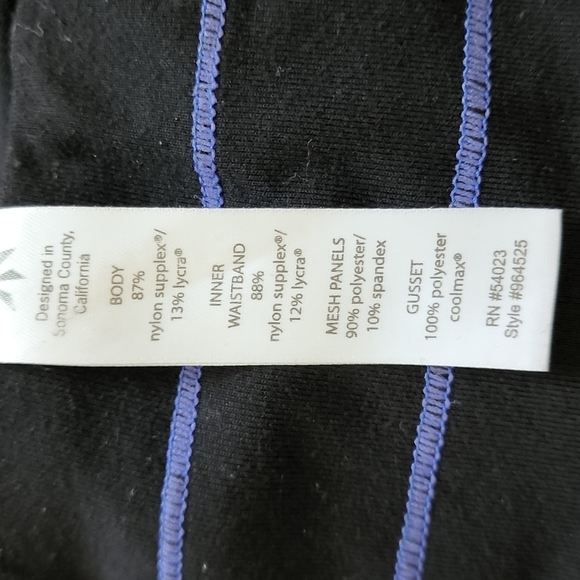 Athleta Capri Leggings Woman’s Size M - Picture 8 of 8